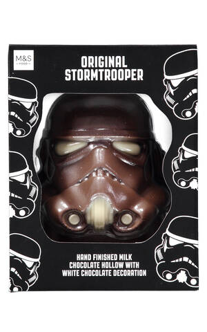 marksandspencer_food_Velikonoce21_STORMTROOPER duta figurka Star Wars motiv z mlecne cokolady 199,90Kc.jpg